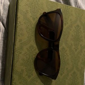 Oakley womens sunglasses